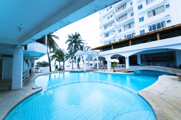 swiming pool